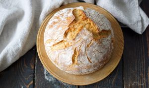 Dinkel Krustenbrot mit toller Kruster und weicher Krume