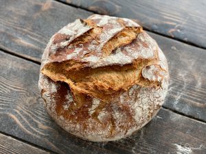 Dunkles Dinkelbrot