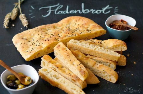 Dinkel-Fladenbrot, soft und fluffig