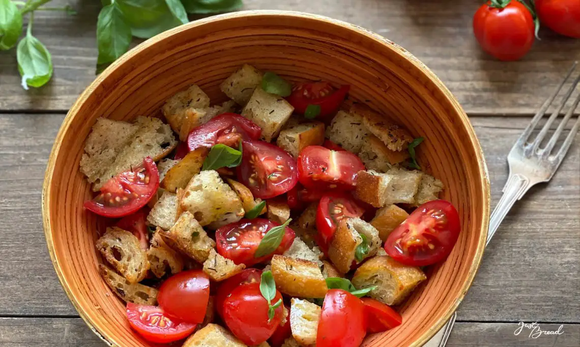 Panzanella, italienischer Brotsalat