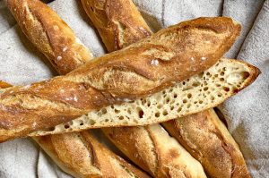 Baguettes, Kruste und Krume