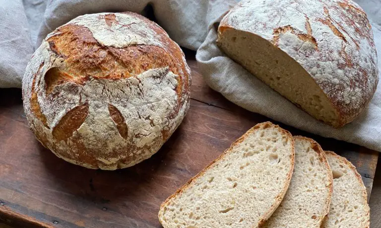 Kartoffelbrot, wattige Krume und aromatische Kruste