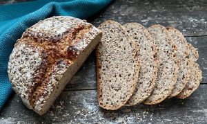 SaatenBrot mit luftiger, aromatischer Krume und langer Frischhaltung