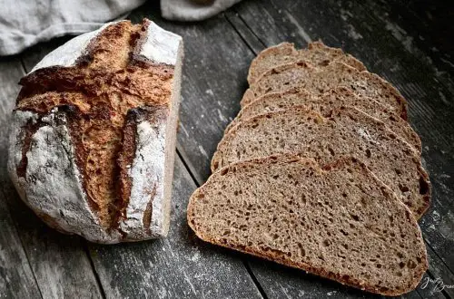 Weizenmischbrot mit Weizenvollkornmehl und AltbrotMehl