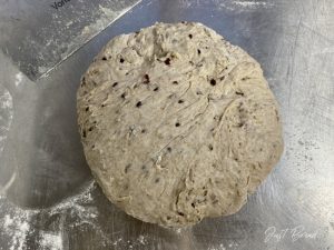 HauptTeig formen für das SaatenBrot