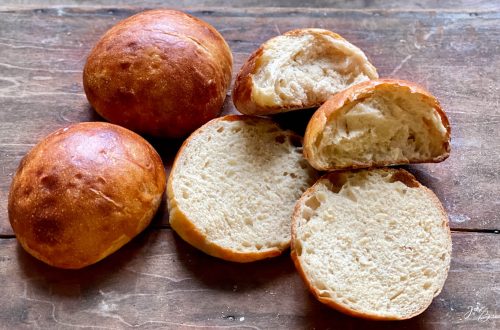 Luftige Milchbrötchen mit Hefewasser oder FrischHefe