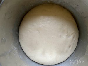 Teig mit Hefewasser nach 12-14 Stunden Stockgare