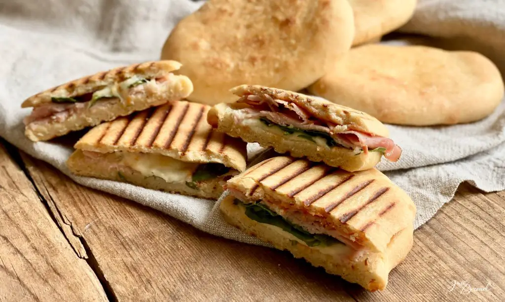 Fertig gegrillte Panini