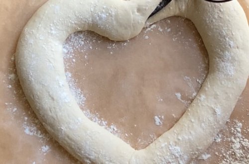 Pain d'épi Herzform vor dem Backen einschneiden