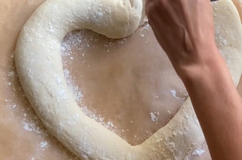 Pain d'épi Herzform vor dem Backen einschneiden
