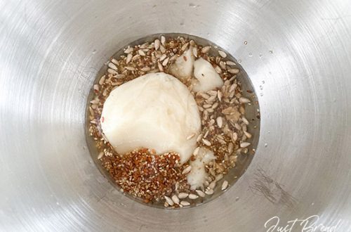 Hauptteig für Dinkel-Körnerbrötchen