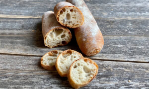 Italienische Baguette mit einer luftigen Krume