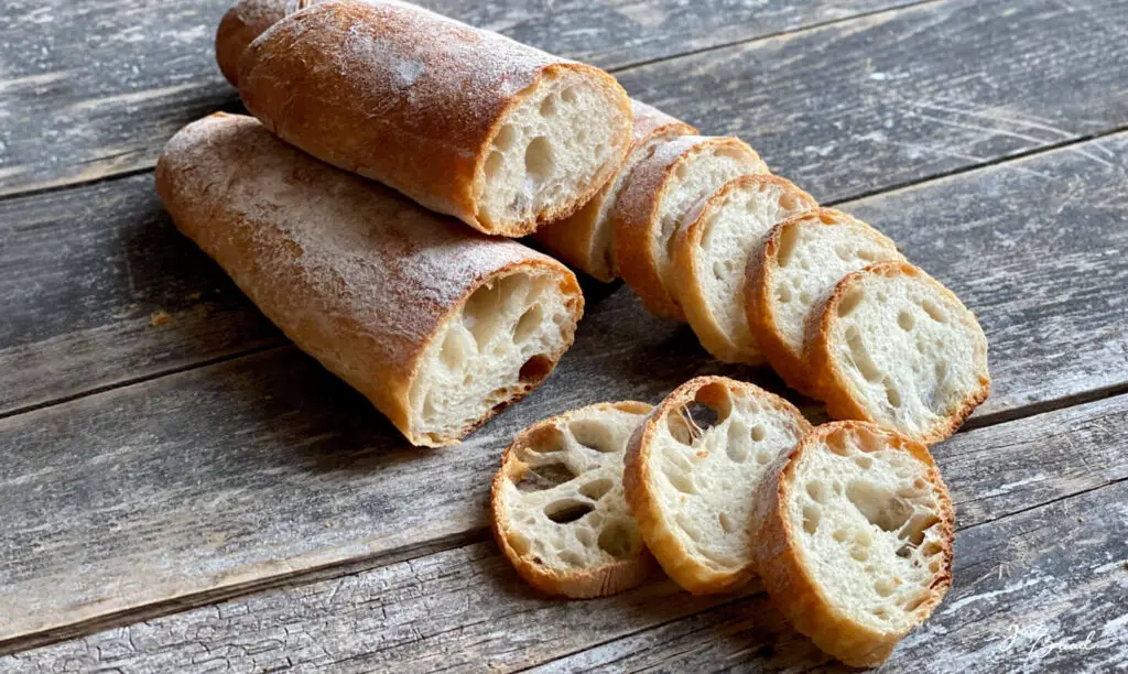 Italienische Baguette, super knusprig und aromatisch