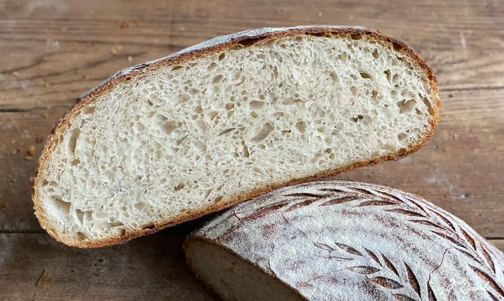 Die Porung ist gleichmäßig und nicht zu wild, ein super Pausenbrot