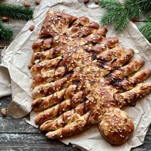 Weihnachts-Baum-Brot