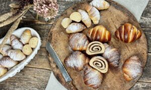 Nuss-Nougat-Hörnchen, Frühstückshörnchen in zwei Größen und Varianten