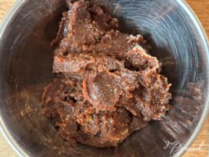 Nuss-Nougat-Paste für die Füllung