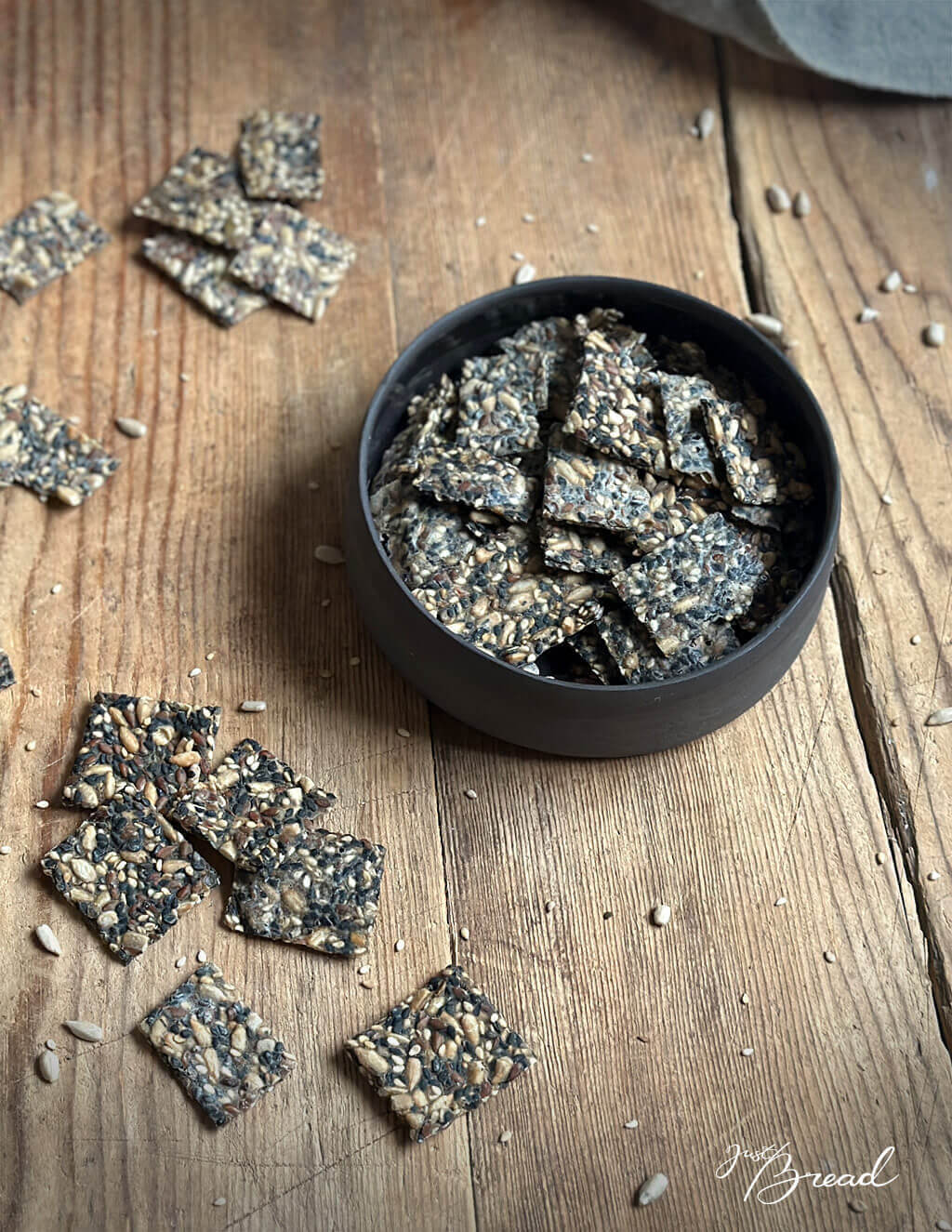 Knusprige Sauerteig Cracker. Einfache und leckere Resteverwertung