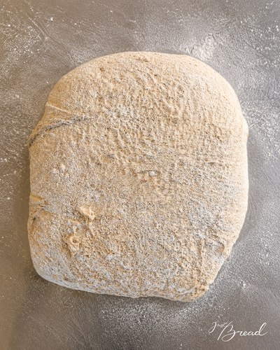 Brötchenteig mit Vollkorn und Zucchini, nach Stockgare
